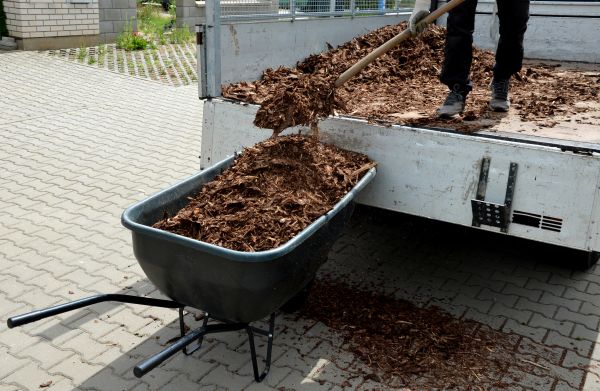Bulk Mulch Delivery in Boerne